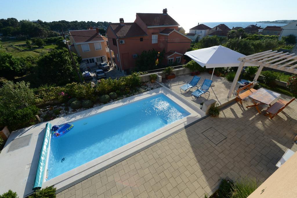 Apartment Mara Петркане Стая снимка